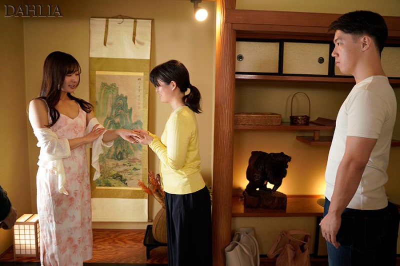DLDSS-222 screenshot 1 Mixed Bathing Hot Spring NTR I Impregnated My Girlfriend's Best Friend Just Before Marriage... Jun Mizukawa