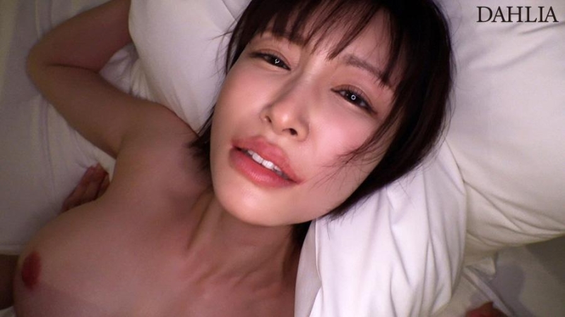 DLDSS-393 screenshot 3 God-breasted amateur!? Short-haired beauty Naho Kado captivates men with her overwhelming style