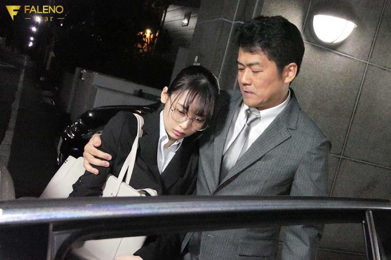 FSDSS-549 screenshot 2 I Was Told By My Boss To Come Here Mr. Tokita Is Weak To Push, A Convenient Subordinate Who Can't Refuse Sex Orders Ami Tokita